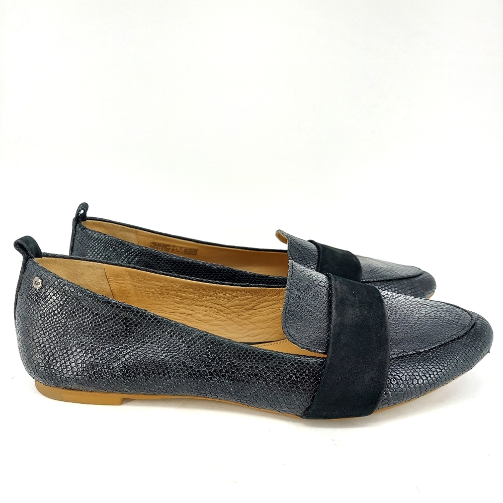 UGG Womens Slip On Loafer Shoes Size US 10
